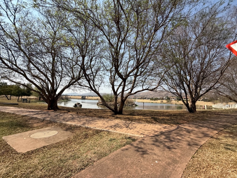 Commercial Property for Sale in Xanadu North West